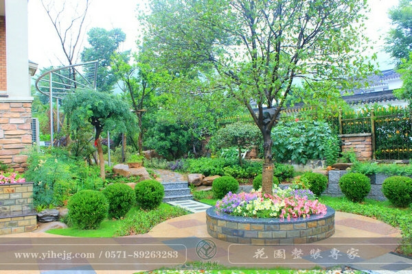 九龍山莊豐澤苑｜別墅花園景觀設計施工｜庭院假山水溪景觀｜錦鯉池過濾系統(tǒng)
